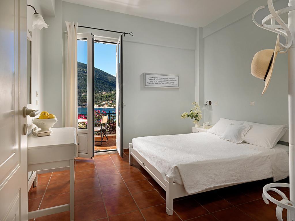 Odyssey Apartments Ithaka Island Room photo